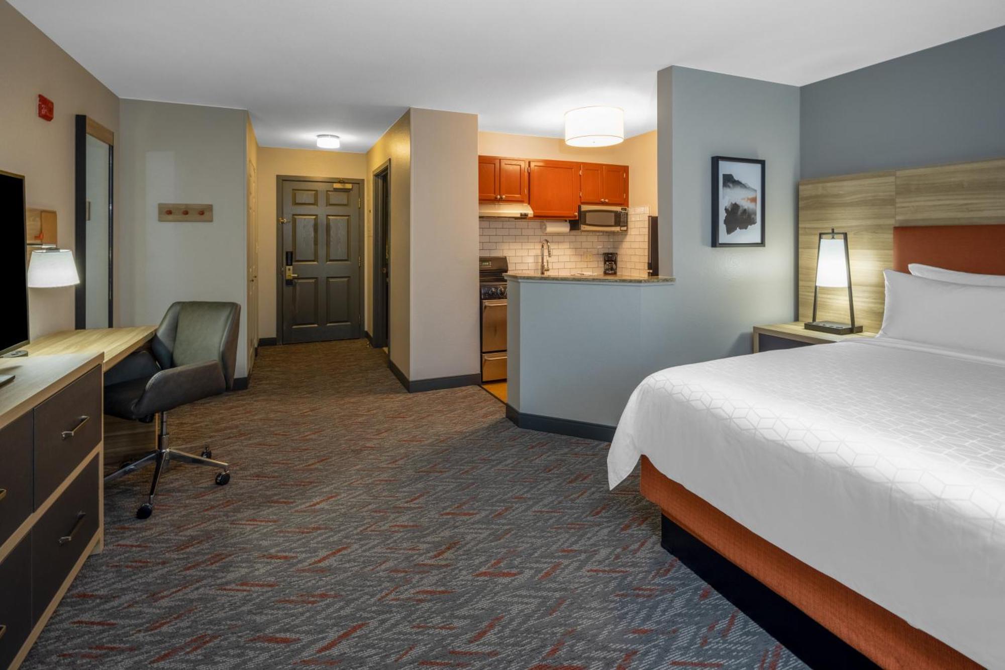 Candlewood Suites - Boston North Shore - Danvers By Ihg Екстериор снимка