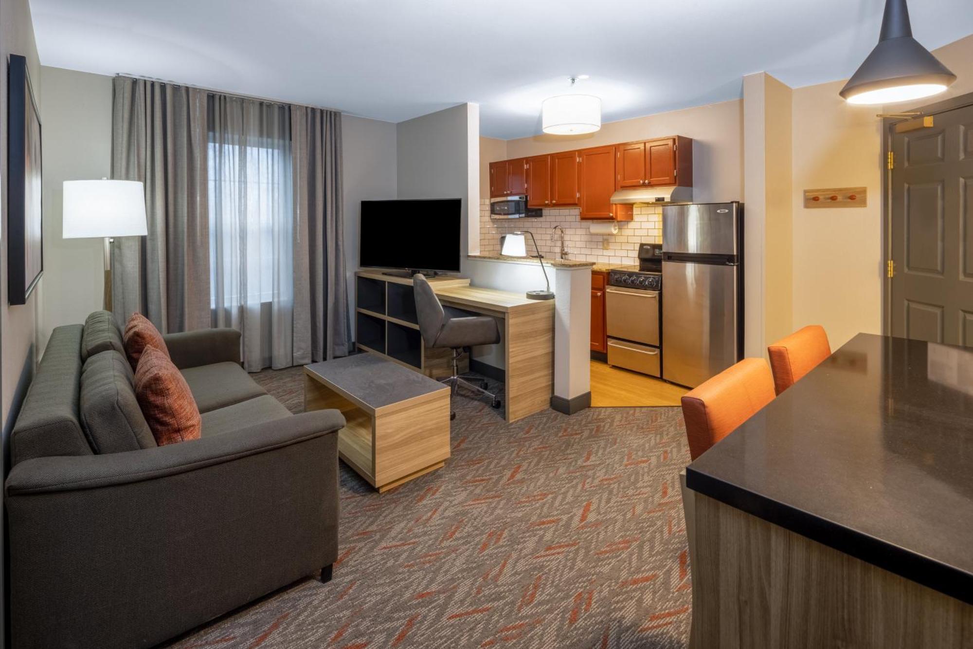 Candlewood Suites - Boston North Shore - Danvers By Ihg Екстериор снимка